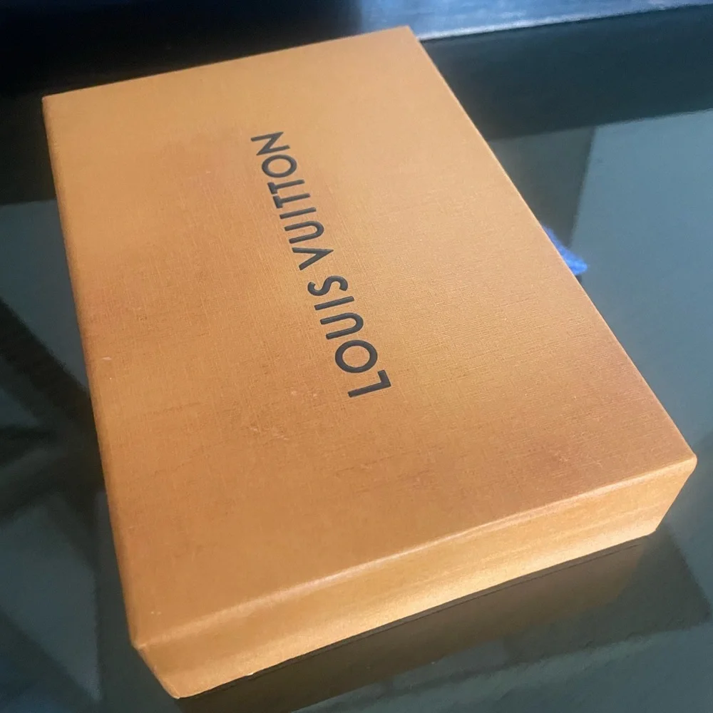 Authentic Louis Vuitton Jewelry Gift Box - Picture 8 of 10